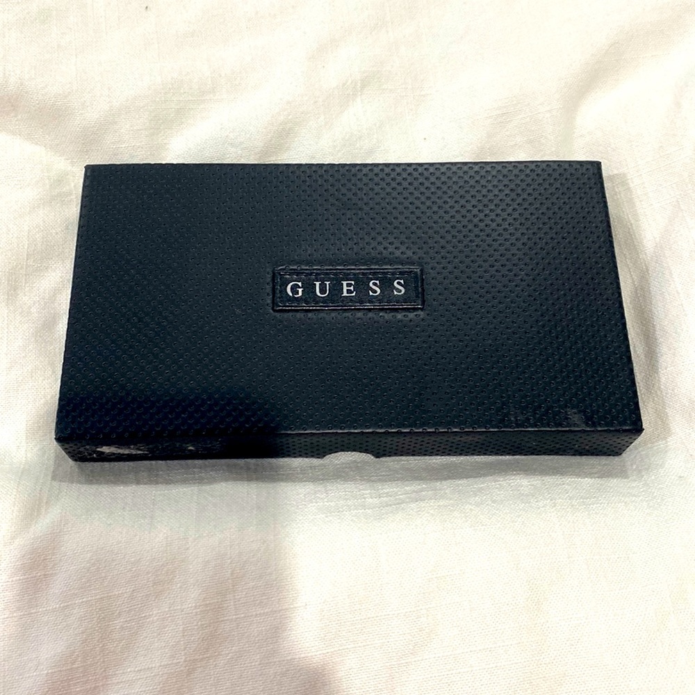 GUESS black wallet and key chain